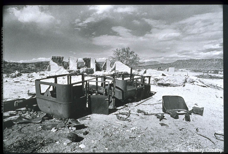 Hulks of old cars at Calmallí, 1967